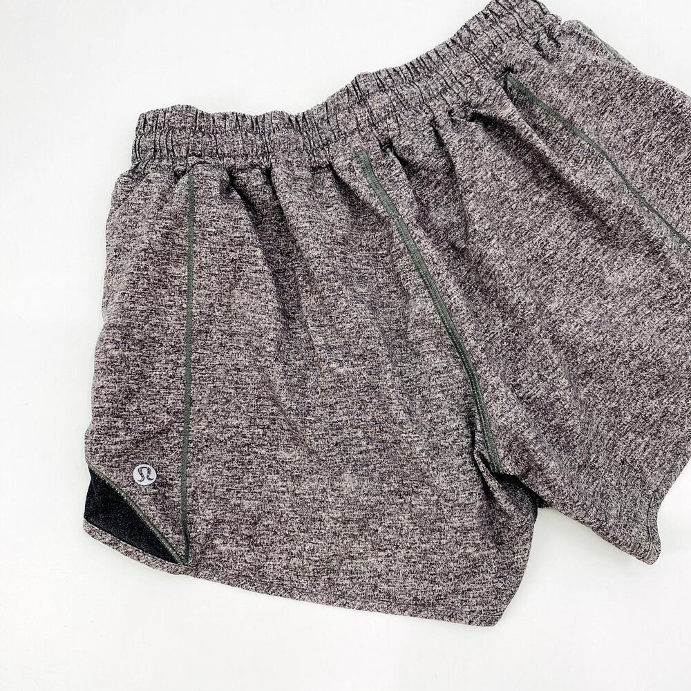 Lululemon 6 Hotty Hot heather gray Shorts